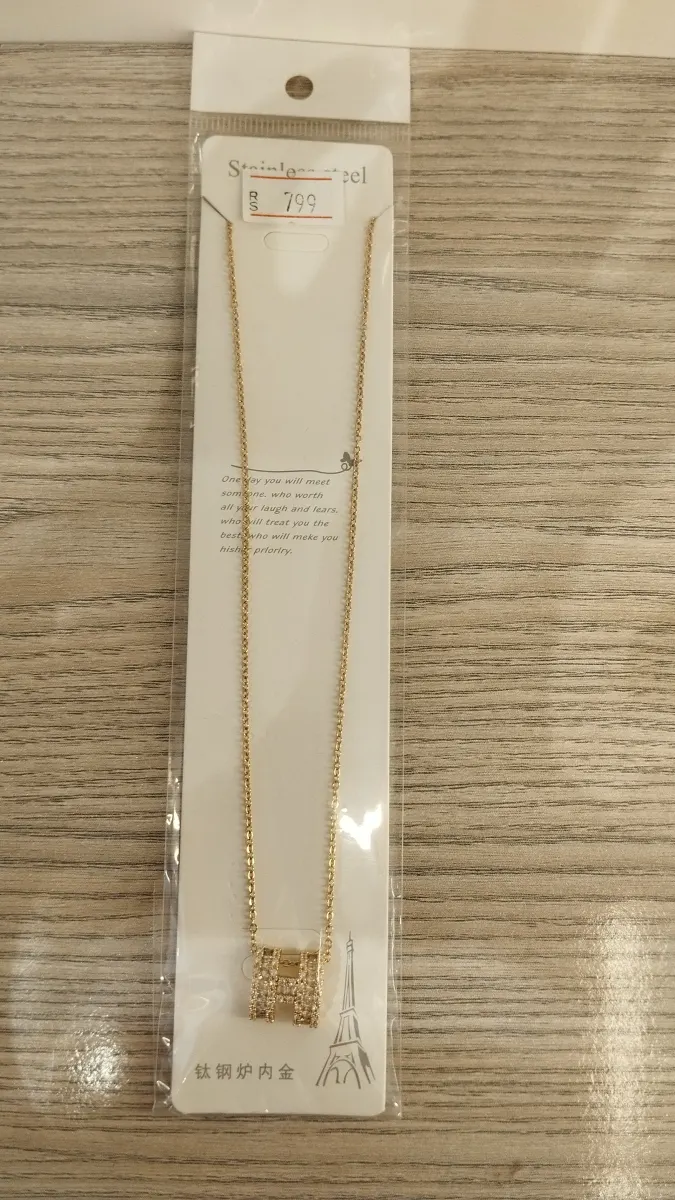 necklace_Goldmettalic