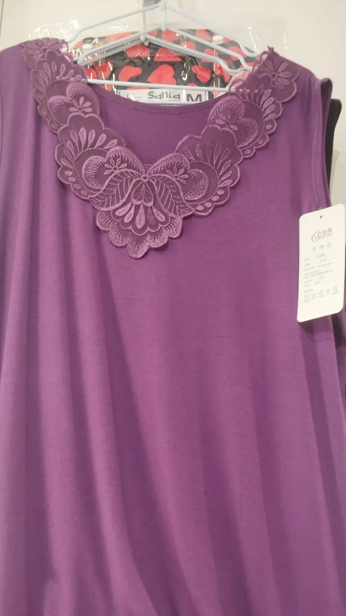 sleevelessShirts